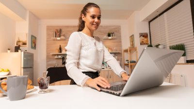 5 tips voor het inrichten van een ergonomisch thuiskantoor