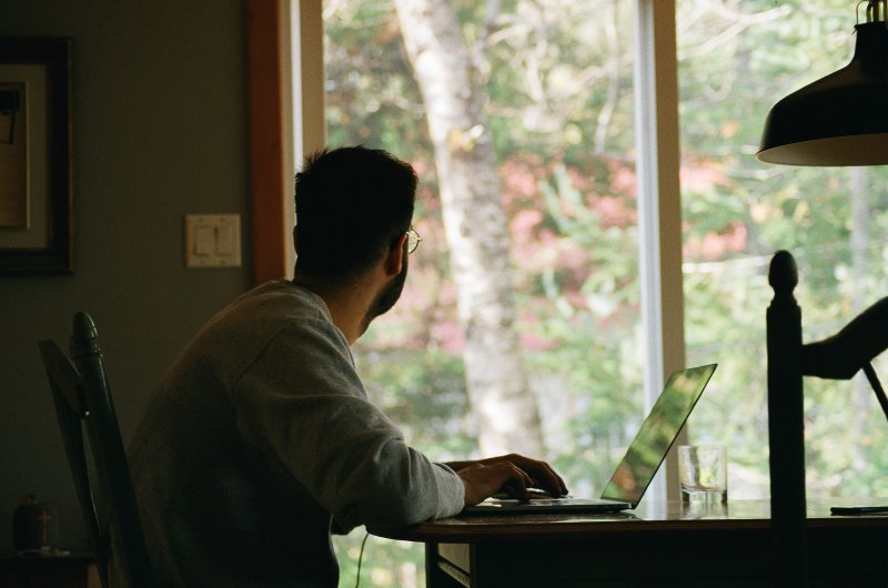 Tips voor een ergonomische zithouding